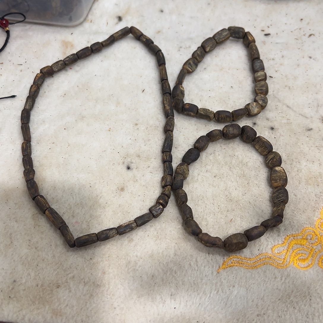 沉香木手串沉香手串（多样性发一个）