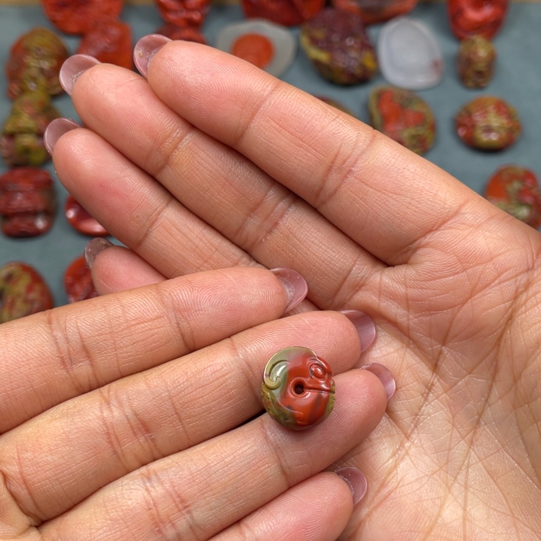 南红玛瑙未镶嵌吊坠