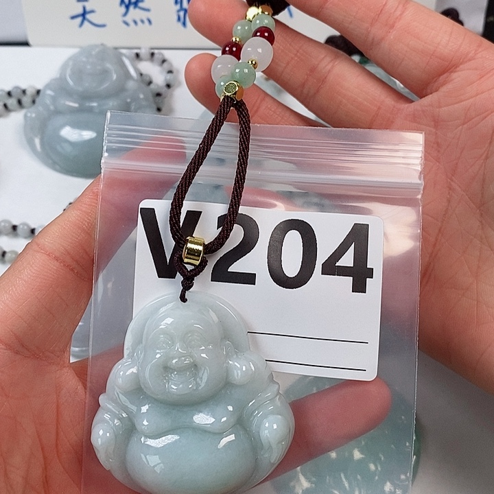 翡翠颈饰未镶嵌天然