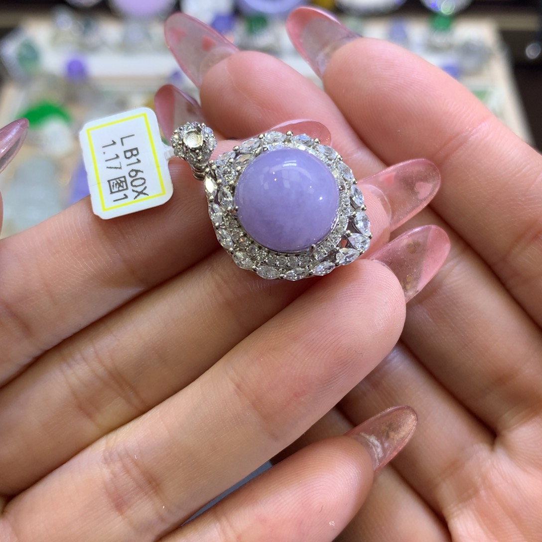 翡翠颈饰银S925镶嵌翡翠