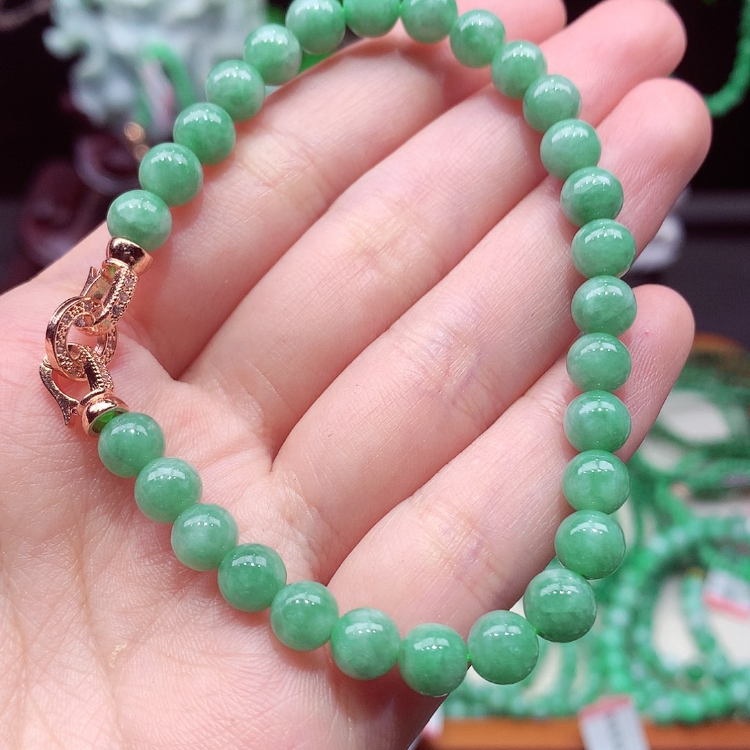 翡翠未镶嵌手链翡翠