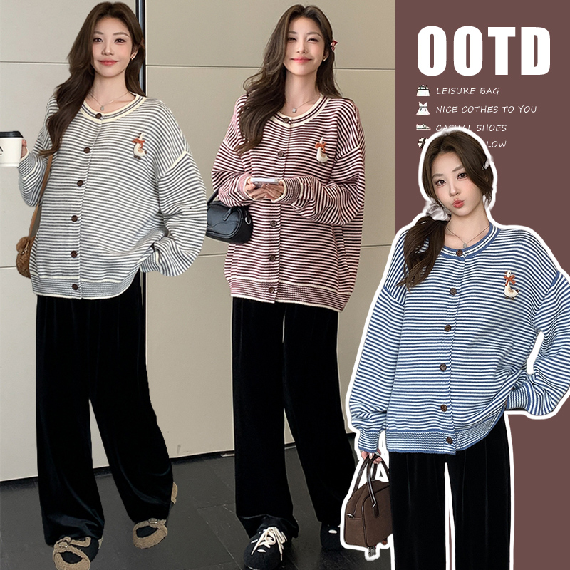 孕妇秋冬新款网红加厚条纹针织长袖毛衣外穿韩版宽松显瘦外套