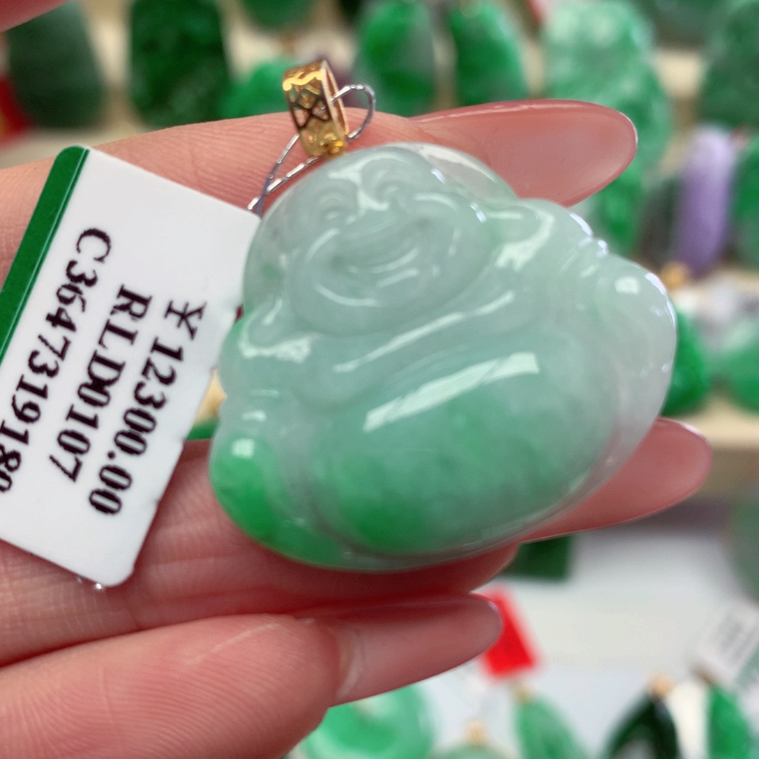 翡翠颈饰18K金镶嵌挂件