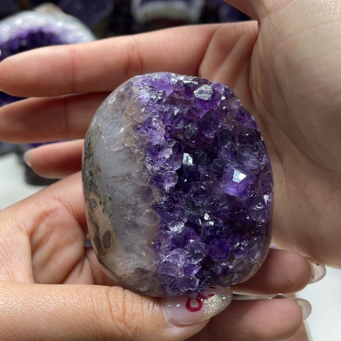 紫晶大型摆件（非配饰）未镶嵌