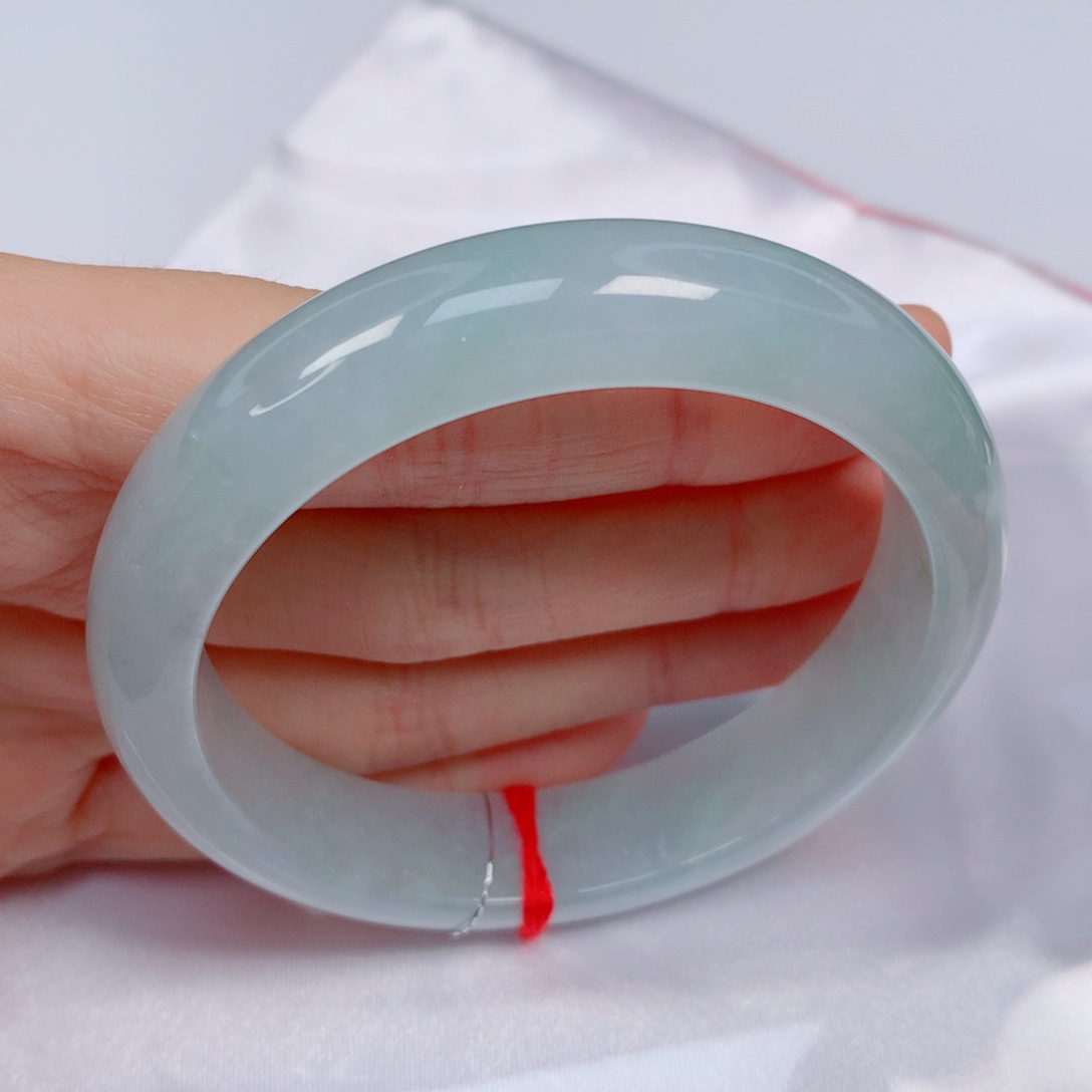 翡翠手镯未镶嵌57.1正圈