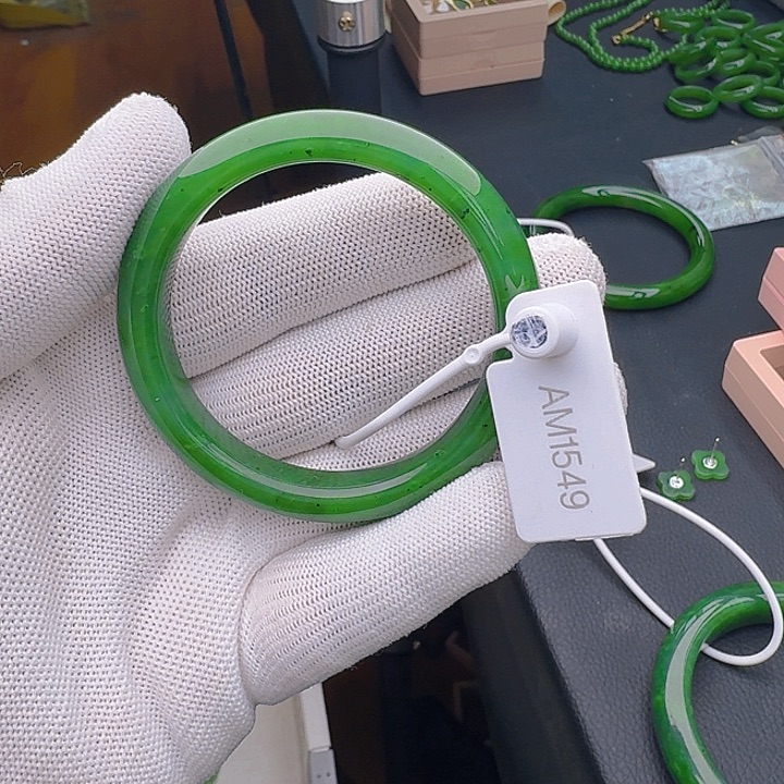 和田玉（碧玉）手镯未镶嵌54