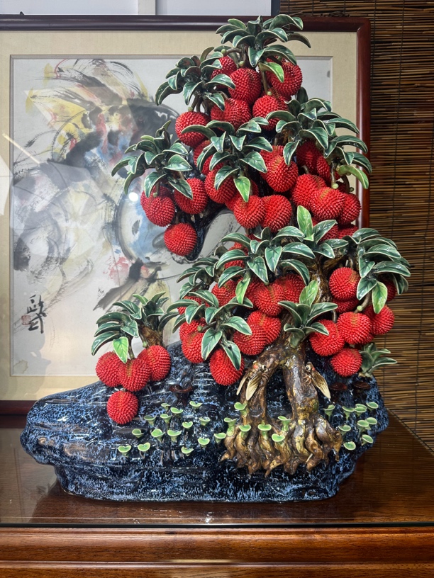 佛山石湾陶艺大荔枝满堂红高78长63超霸气陶瓷陶瓷摆件装饰