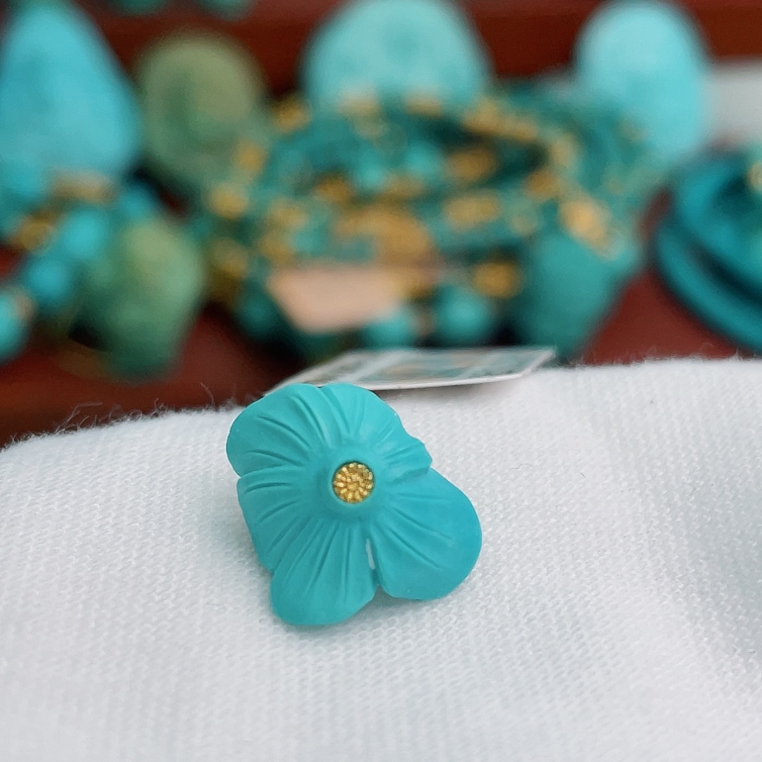 绿松石未镶嵌珠宝半成品