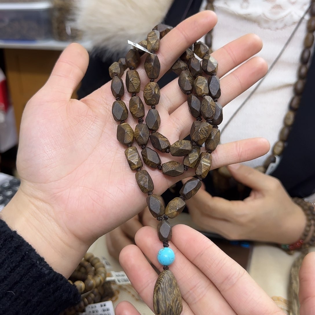 沉香木手串白棋 99 沉钻石珠多圈 27 克多样性发一