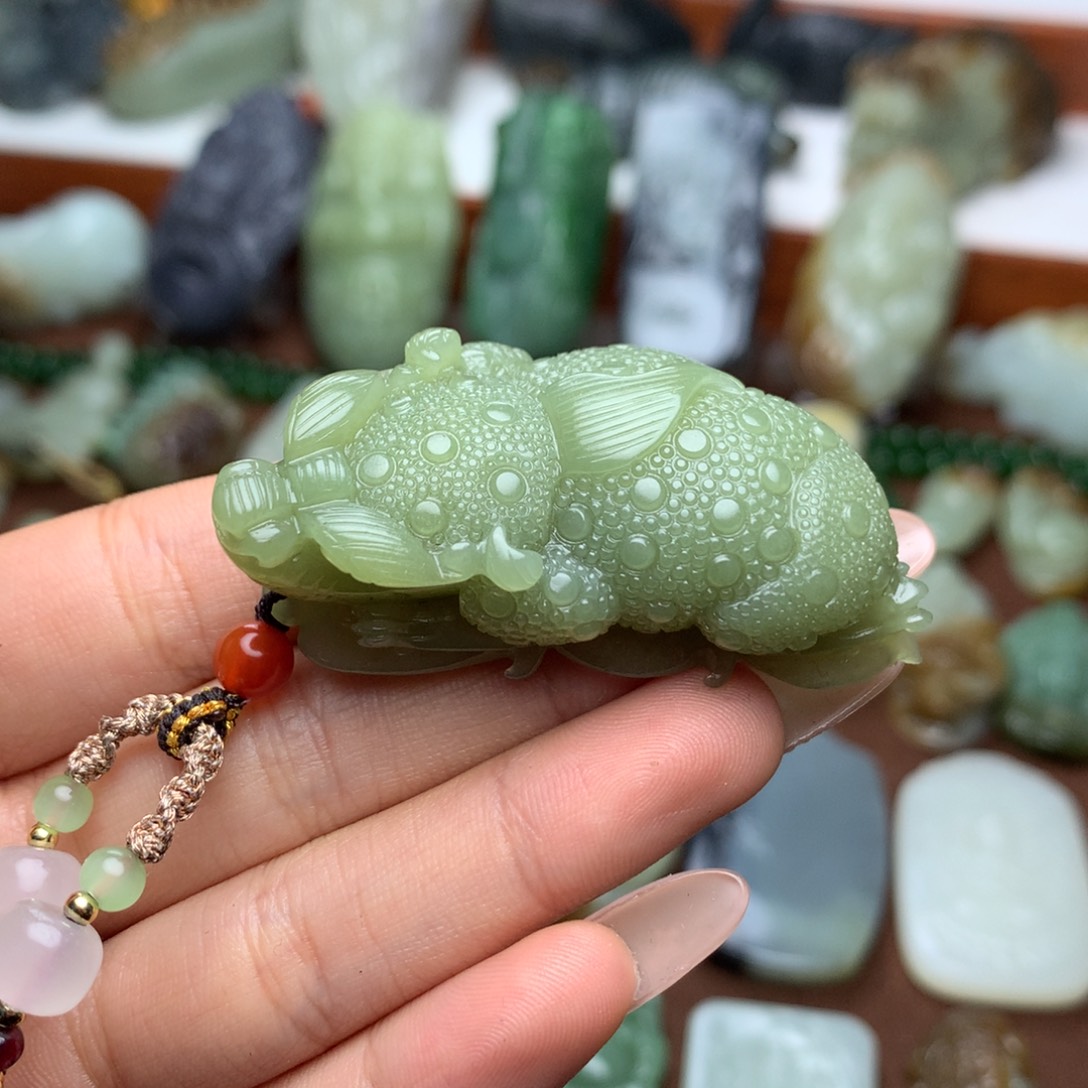 和田玉挂件未镶嵌