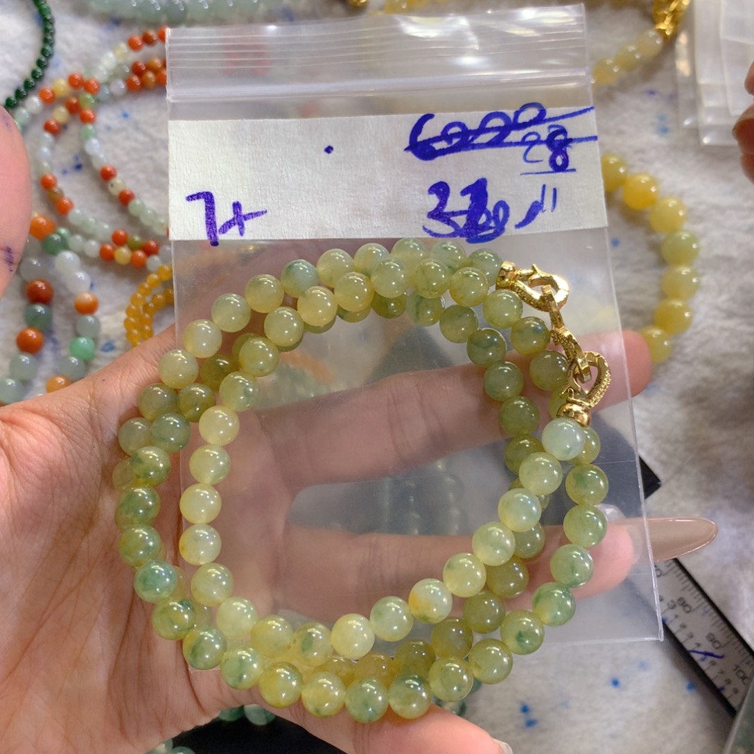 定制翡翠未镶嵌天然缅甸翡翠多样性