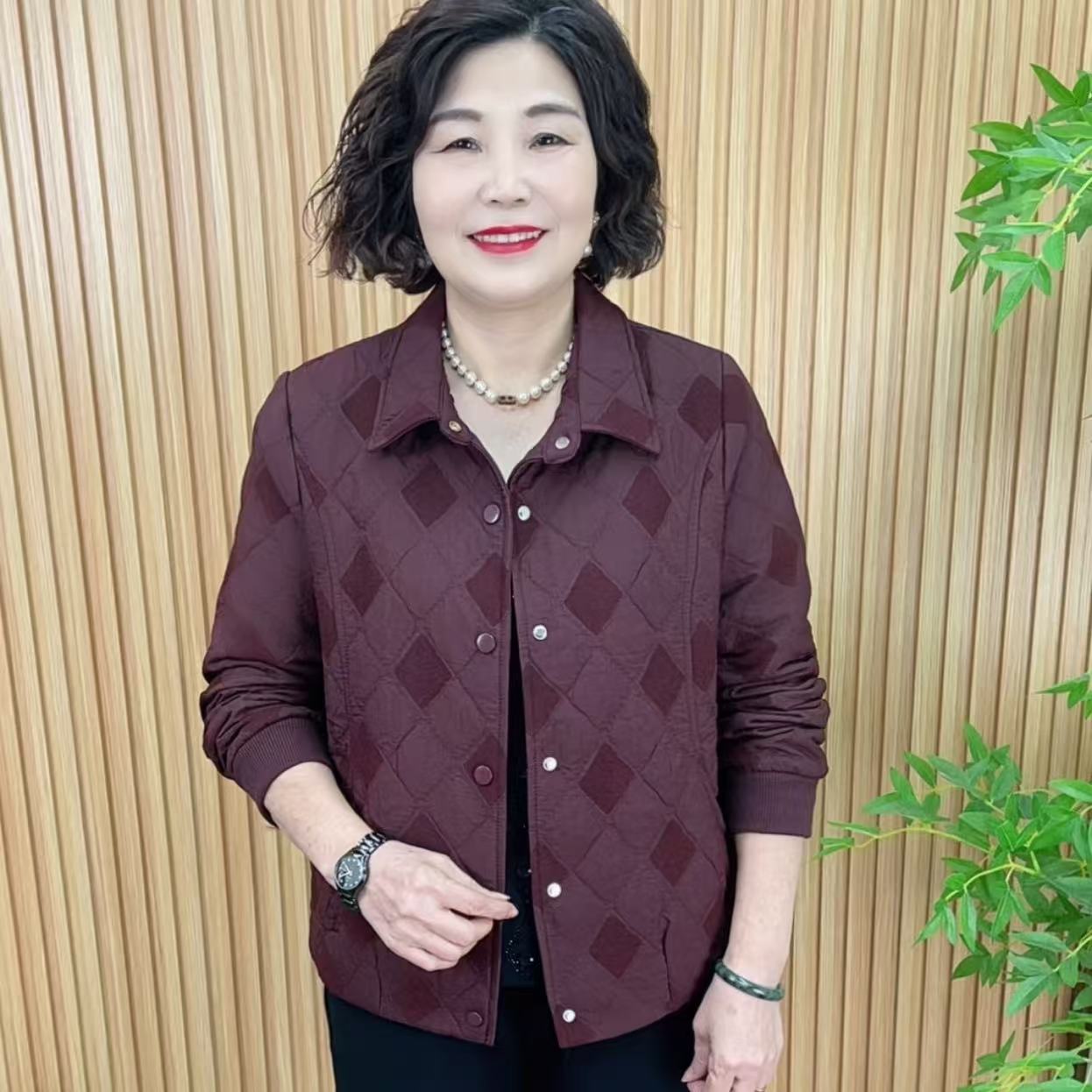 长袖休闲风厚款翻领中老年女装中老年时尚印花洋气V8838