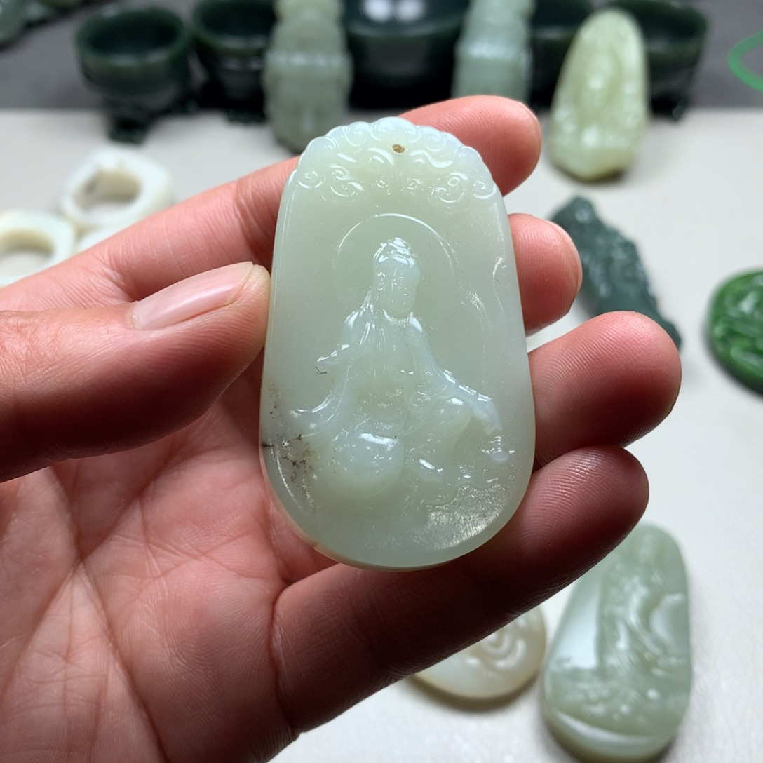 和田玉挂件未镶嵌