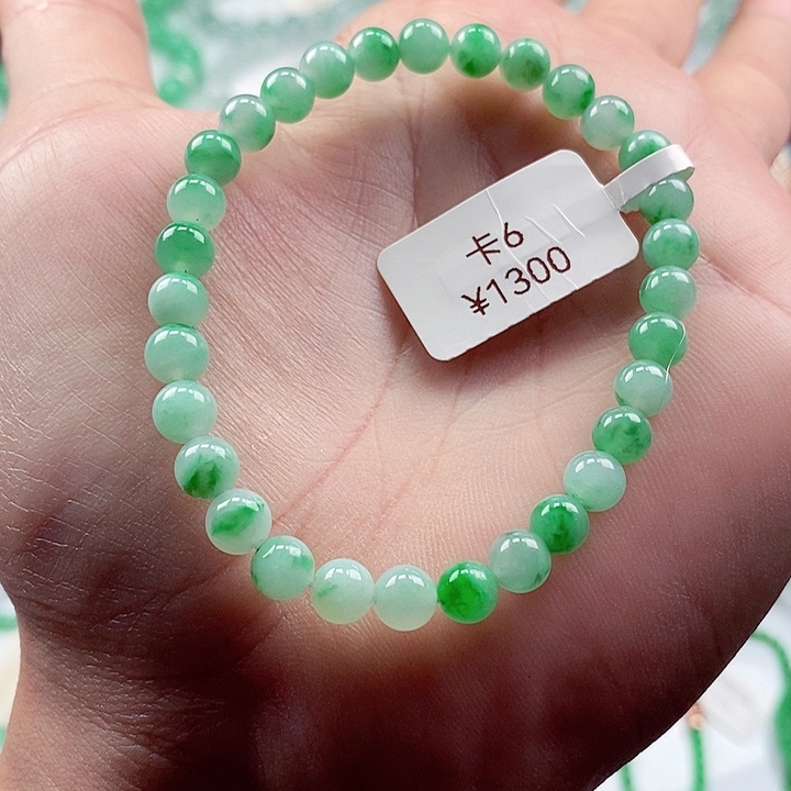 翡翠手链未镶嵌卡6