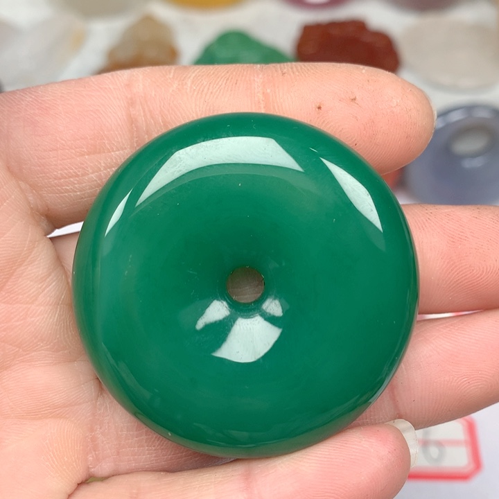玛瑙/玉髓颈饰未镶嵌竹**姐