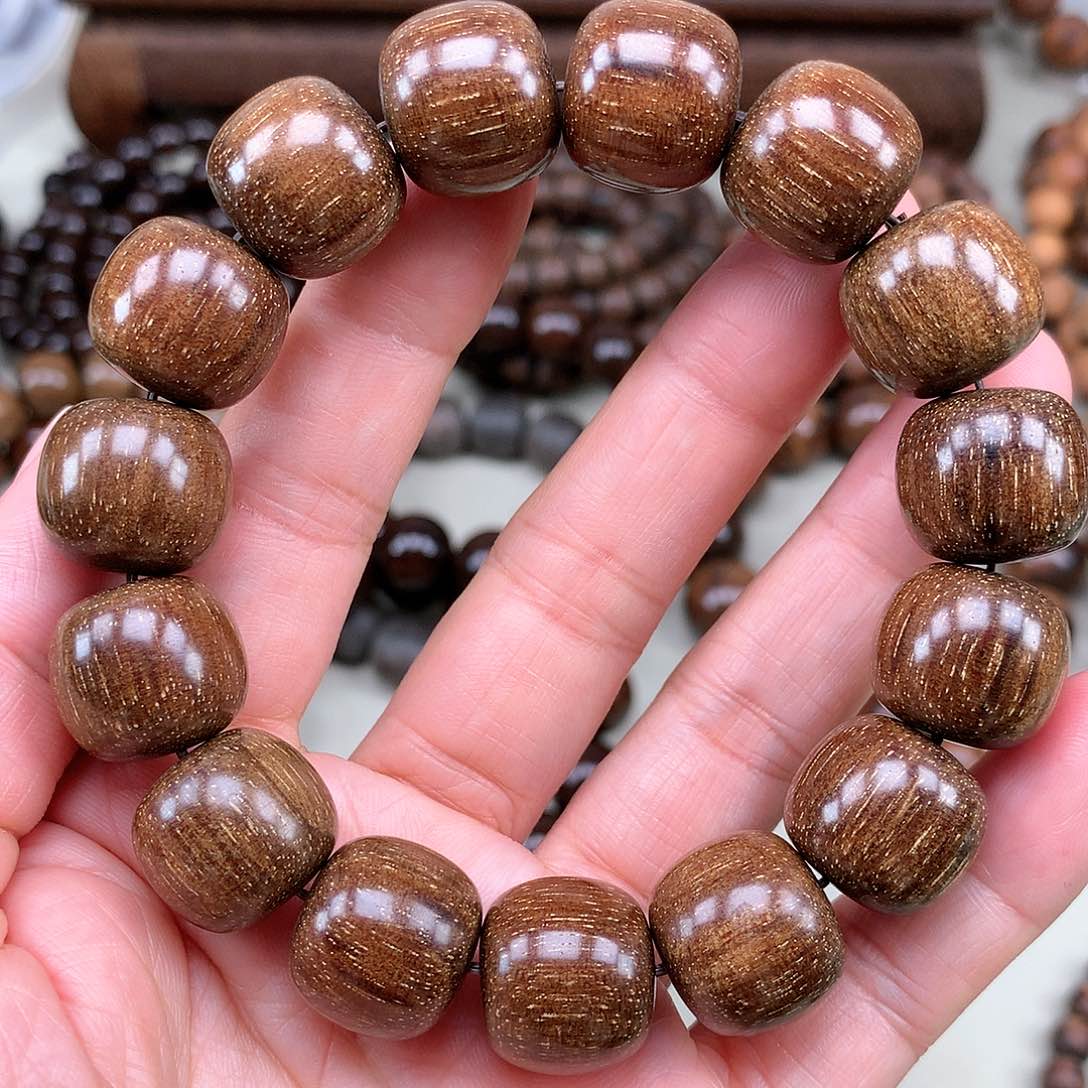 【闪购商品】贡木其他巴贡1516红月星空金星