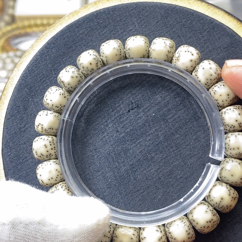 【闪购商品】星月菩提手串石玉料卡10尺寸