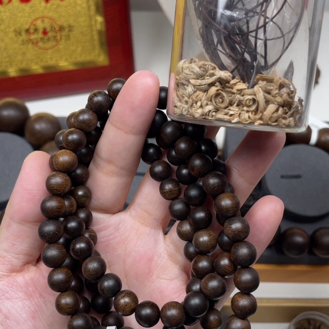 【闪购商品】沉香沉香碎屑越南富森红土0.8