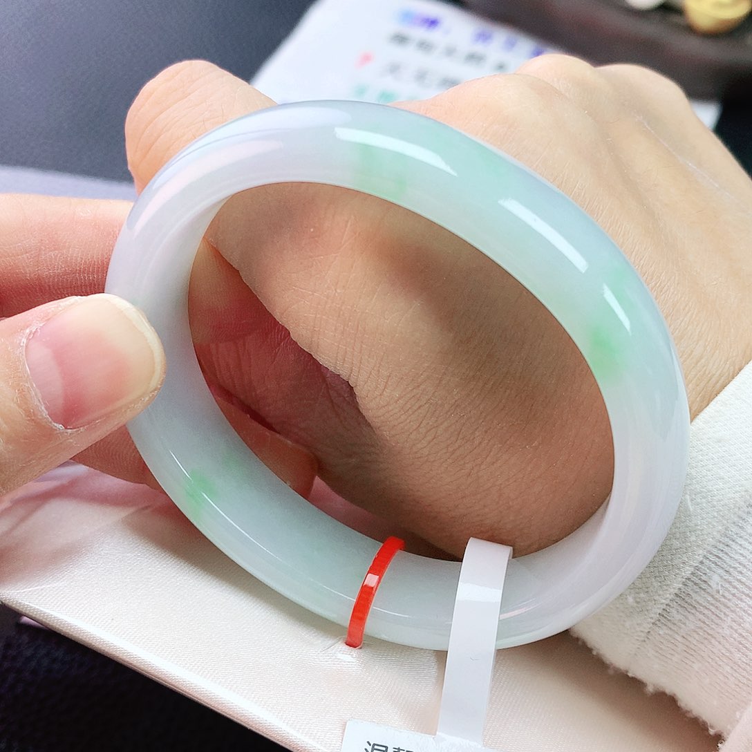 未镶嵌手镯翡翠56贵妃