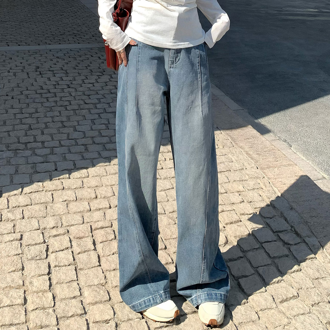 春款韩版显瘦ins高腰阔腿女牛仔裤直筒阔腿薄款浅蓝色百搭