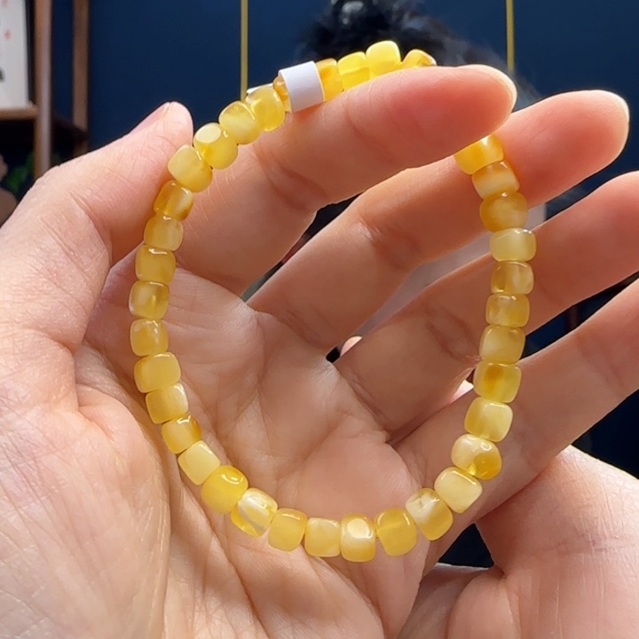 琥珀手串未镶嵌111111111
