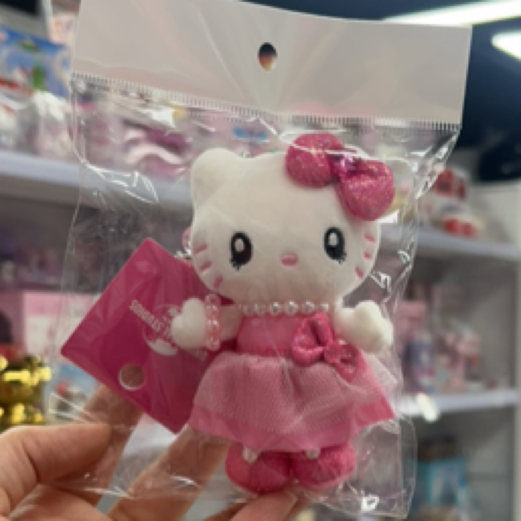 正版三丽鸥公仔挂件