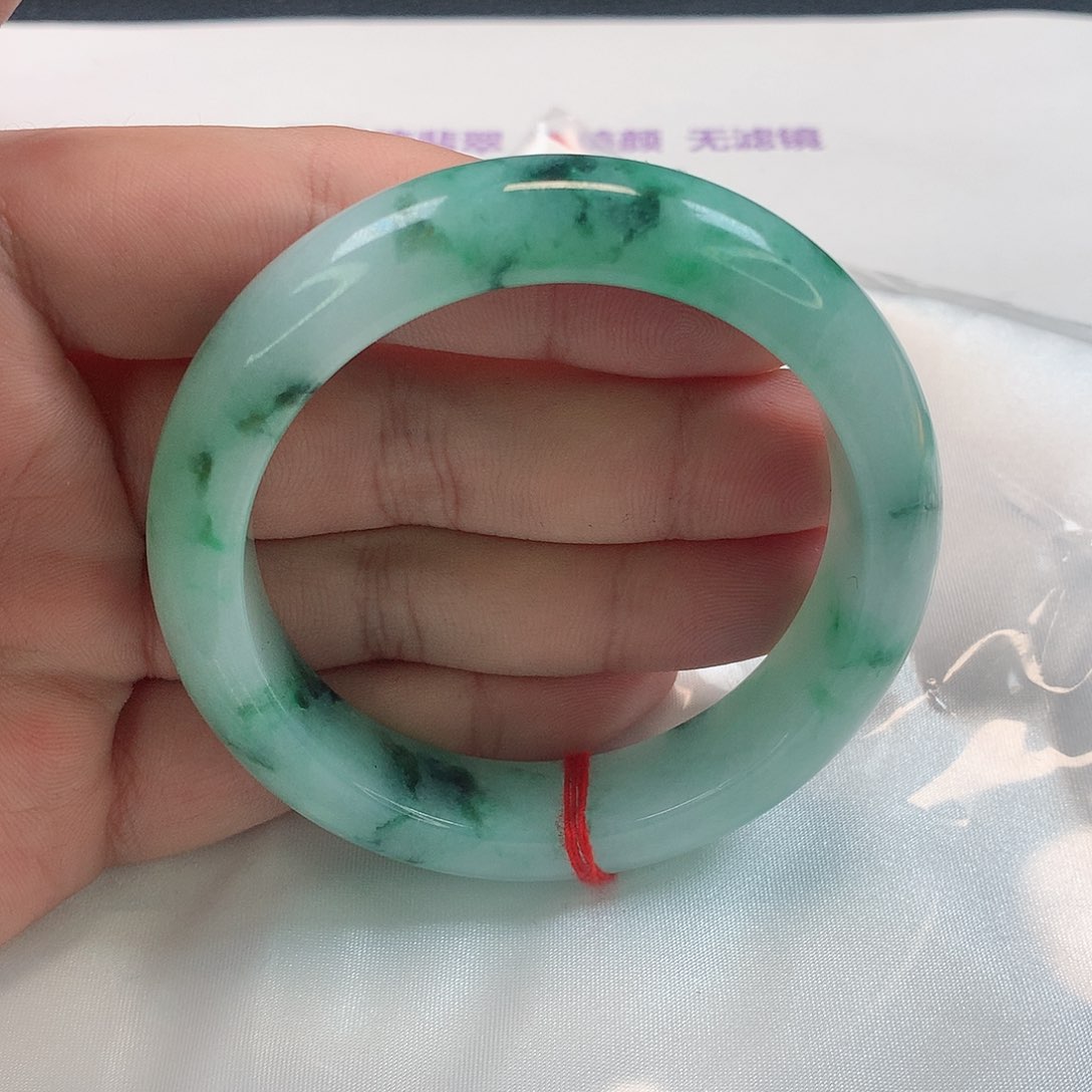 翡翠手镯未镶嵌271号