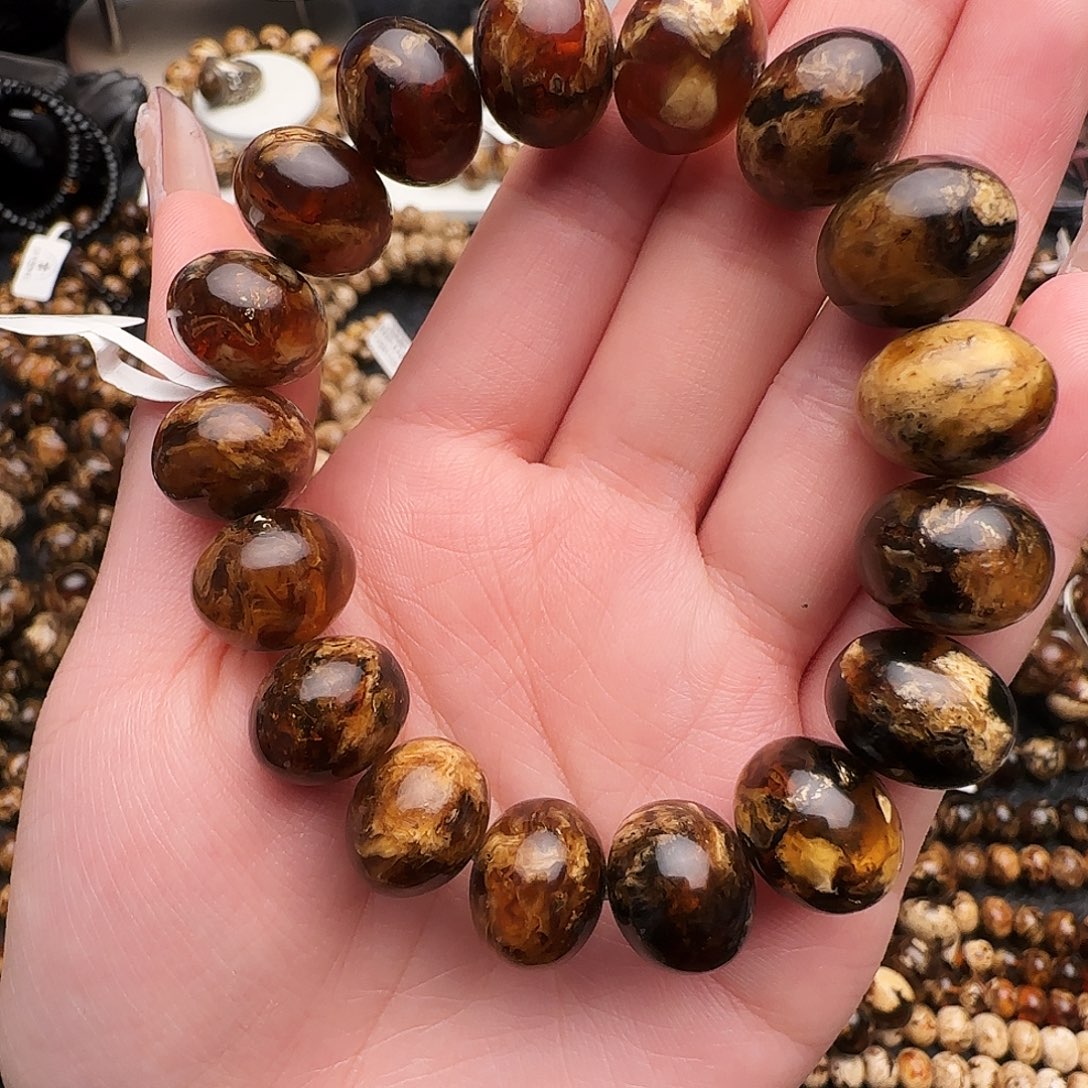 琥珀未镶嵌手链抚顺琥珀