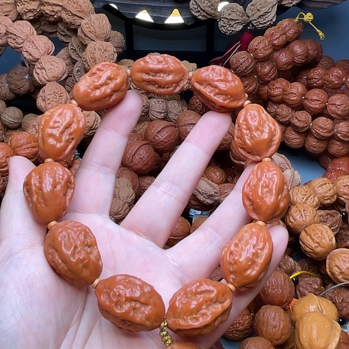 杰***屿文玩核桃手串小白菜