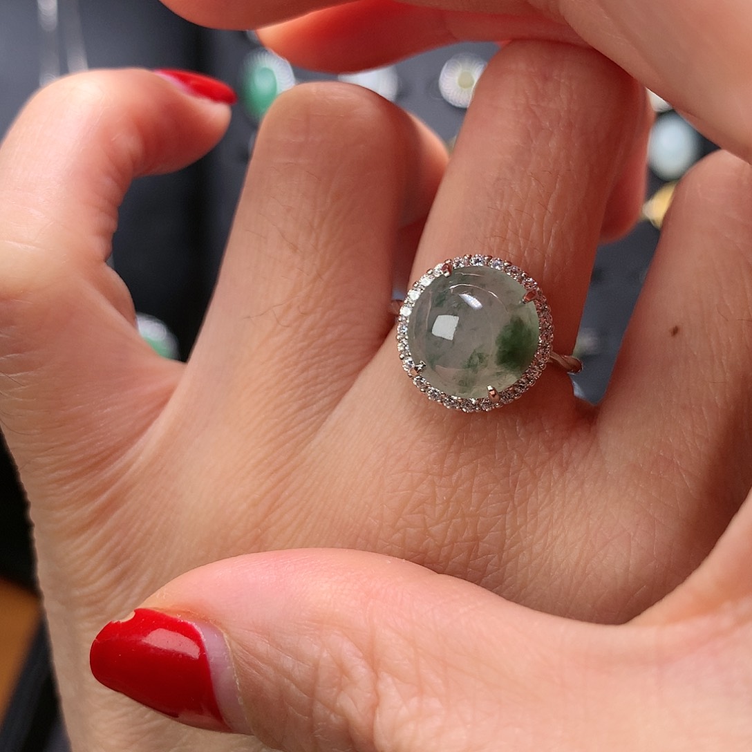 翡翠颈饰银S925镶嵌戒指