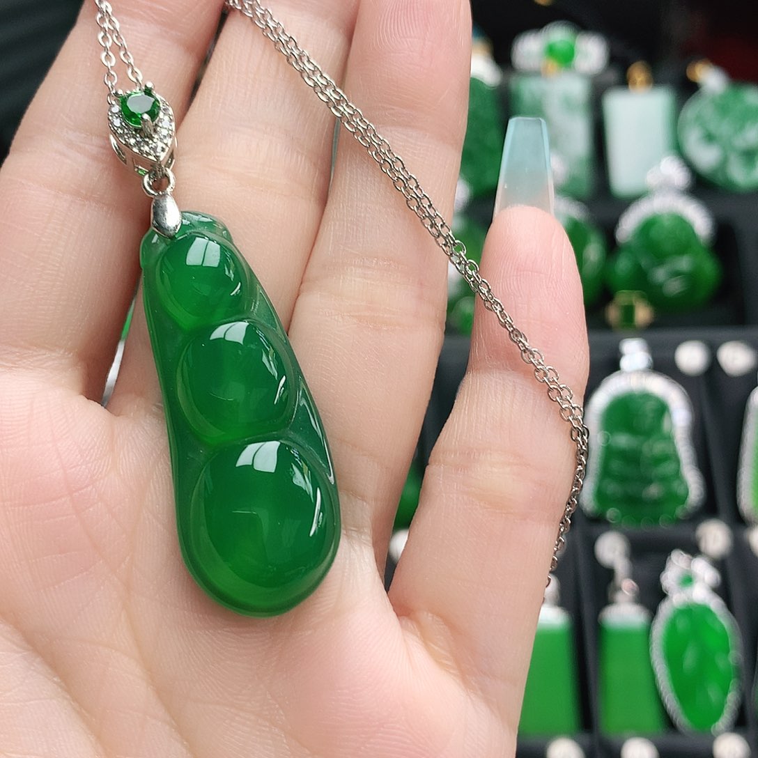 玛瑙/玉髓吊坠未镶嵌