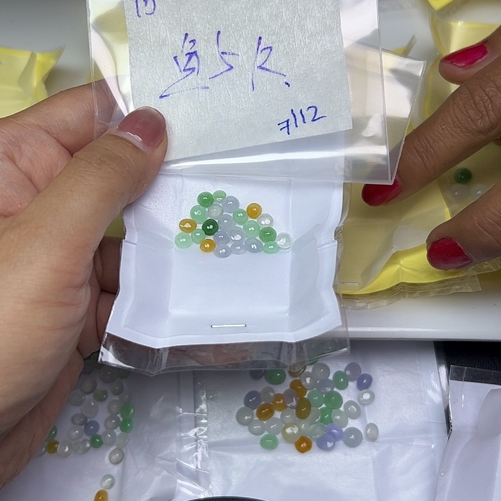 未镶嵌定制翡翠鱼*鱼不