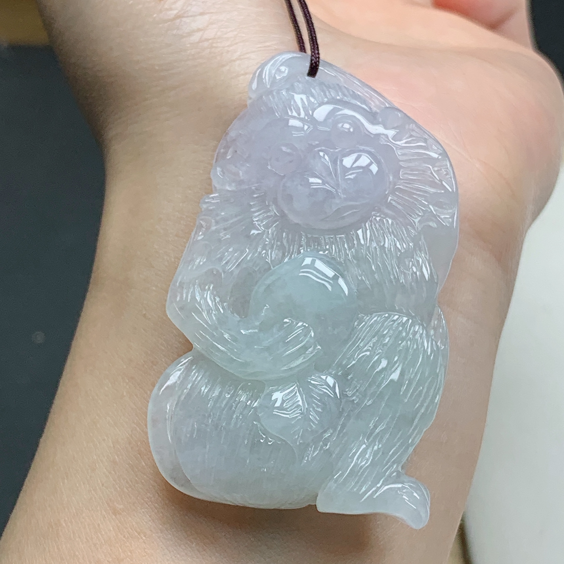 缅甸天然A货冰润生肖猴/猴子吊坠54.6×32.2×12.3mm