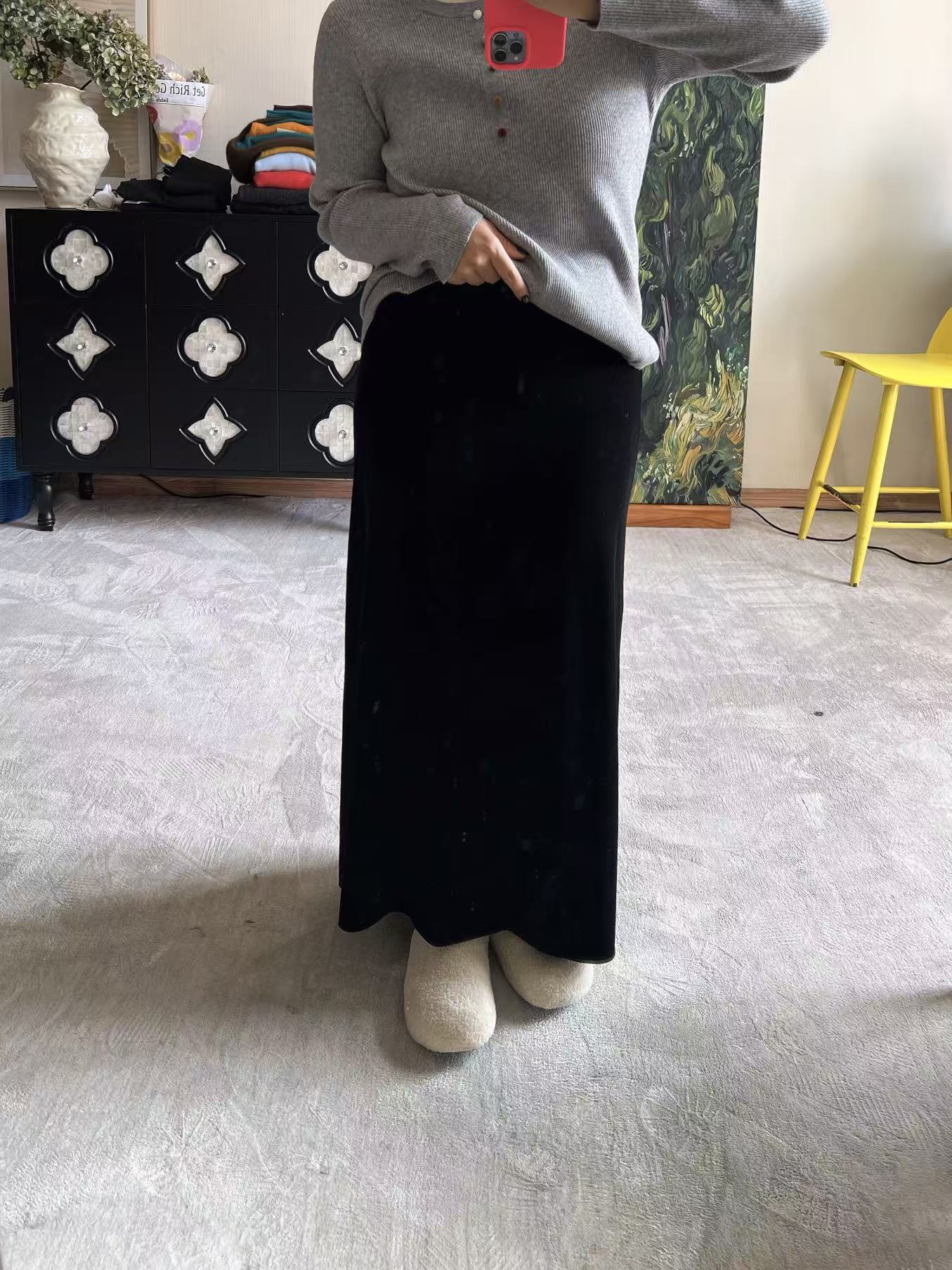 【YIN·FEIFEI｜沫墨】2025冬新品松紧腰A摆显瘦气质款丝绒加绒半身裙