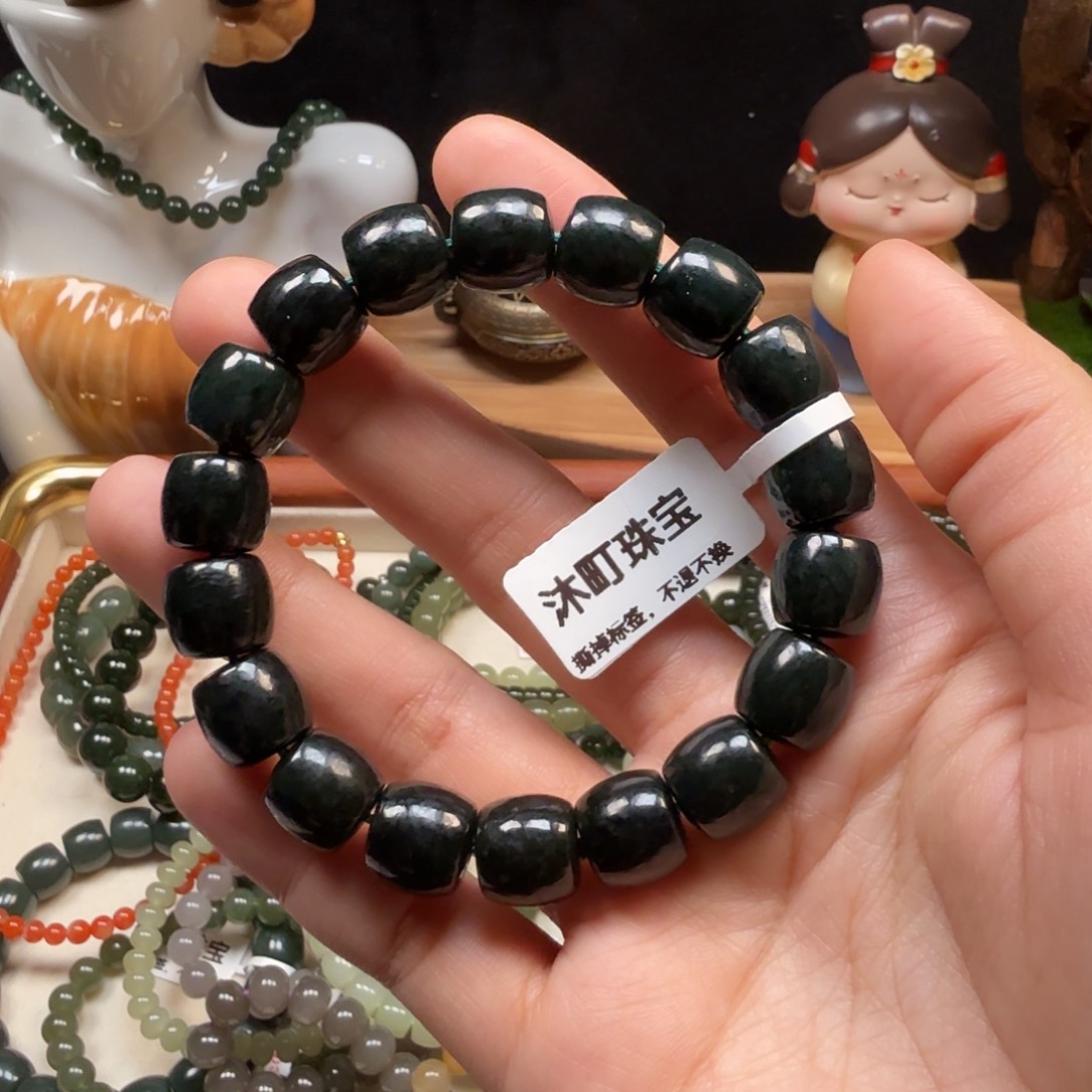 和田玉未镶嵌手串