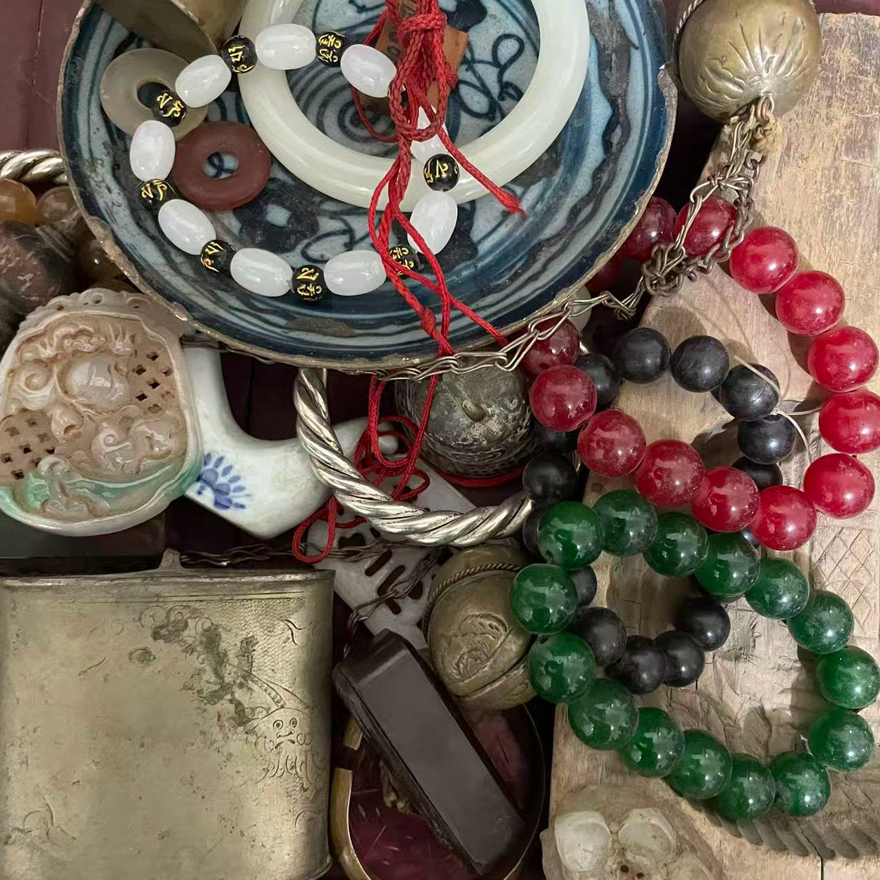 请勿私拍蜜蜡挂件