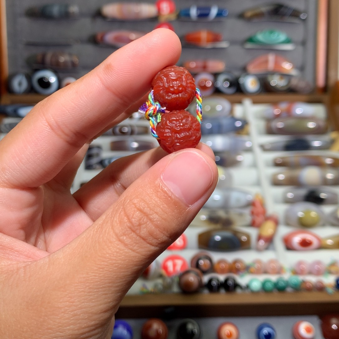 玛瑙/玉髓颈饰未镶嵌雨*