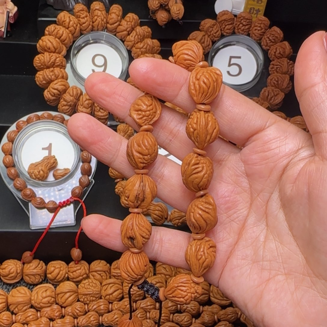 董***大桃核吊坠生命之源