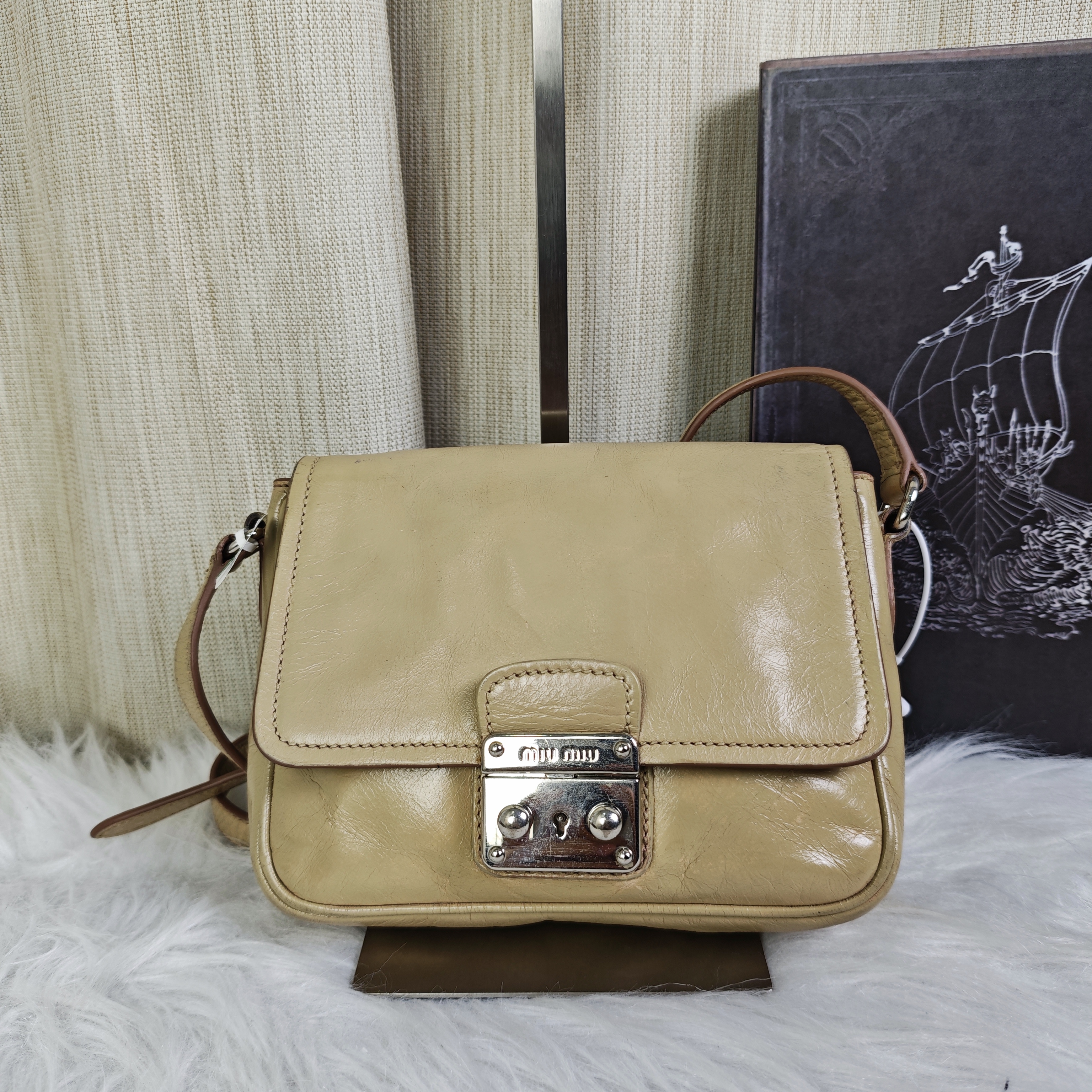 95新 MIU MIU/缪缪 miumiu/斜挎包/FY05331507/1507