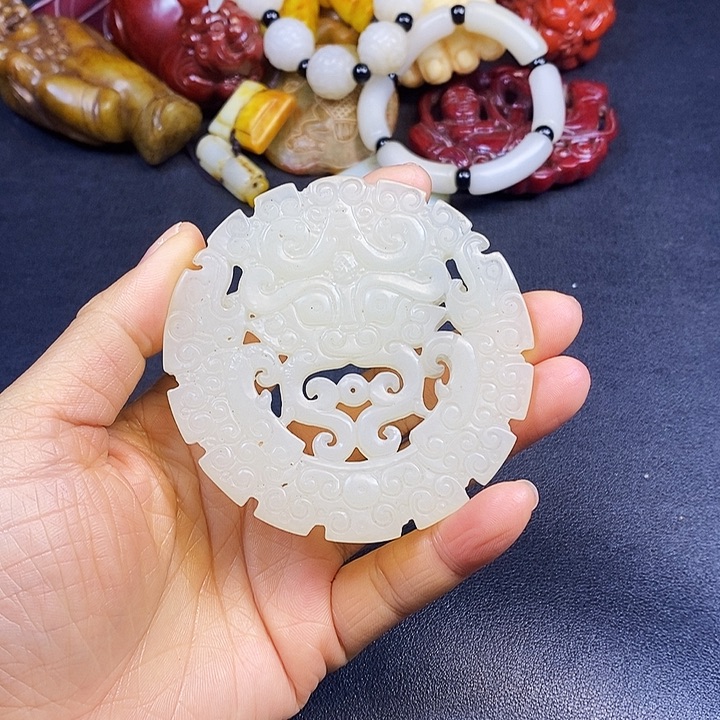 和田玉未镶嵌挂件