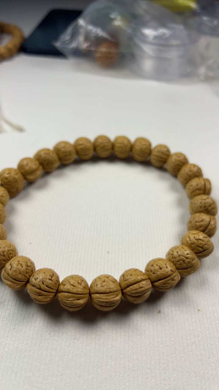 东北桃核小尺寸4号，边1.3度1.1原皮强迫症挣绕行