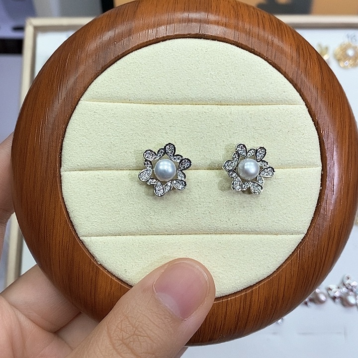 未镶嵌耳饰淡水珍珠
