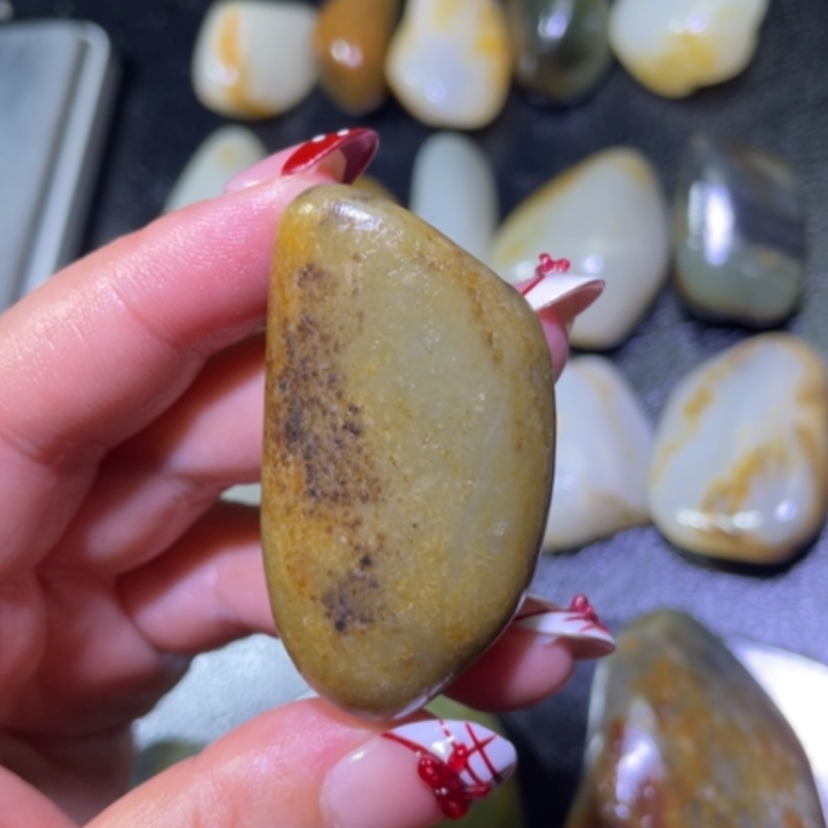 【闪购商品】颈饰未镶嵌和田玉