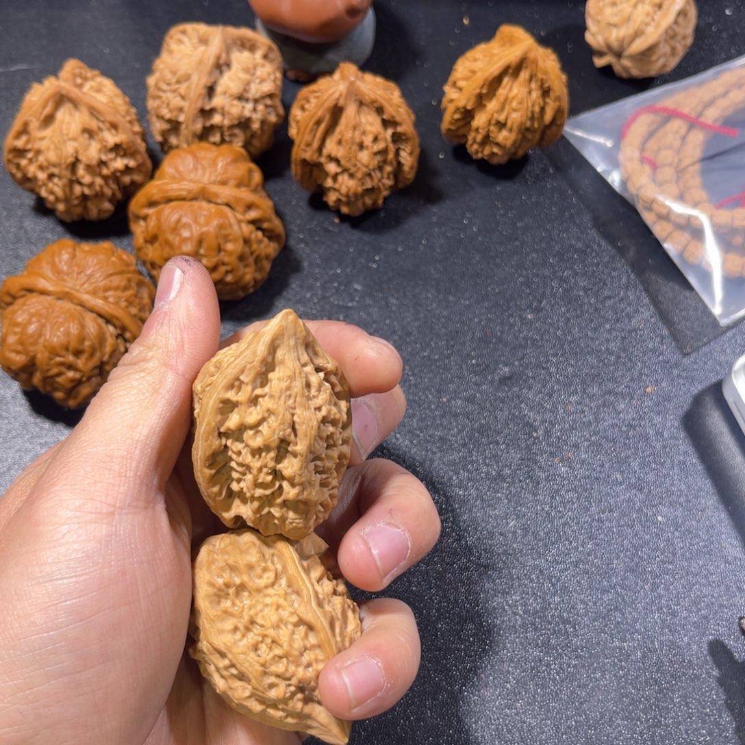 海***边文玩核桃吊坠uujjjjn