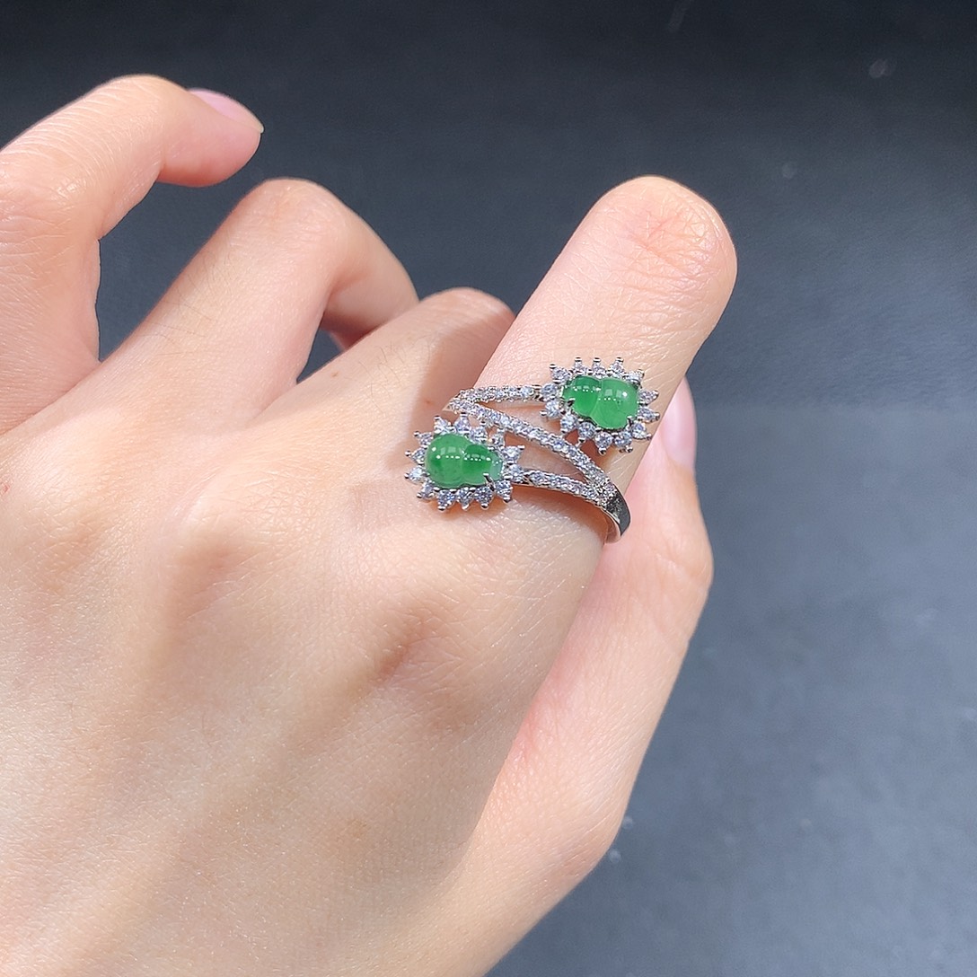 未镶嵌戒指翡翠翡翠