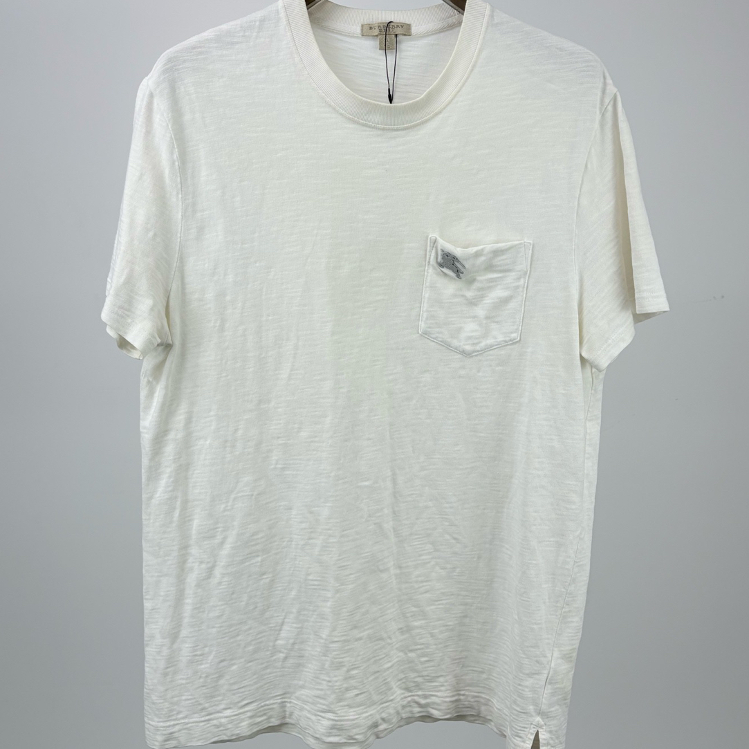 95新 BURBERRY/博柏利 BURBERRY博柏利胸前口袋战马短袖XL码14830