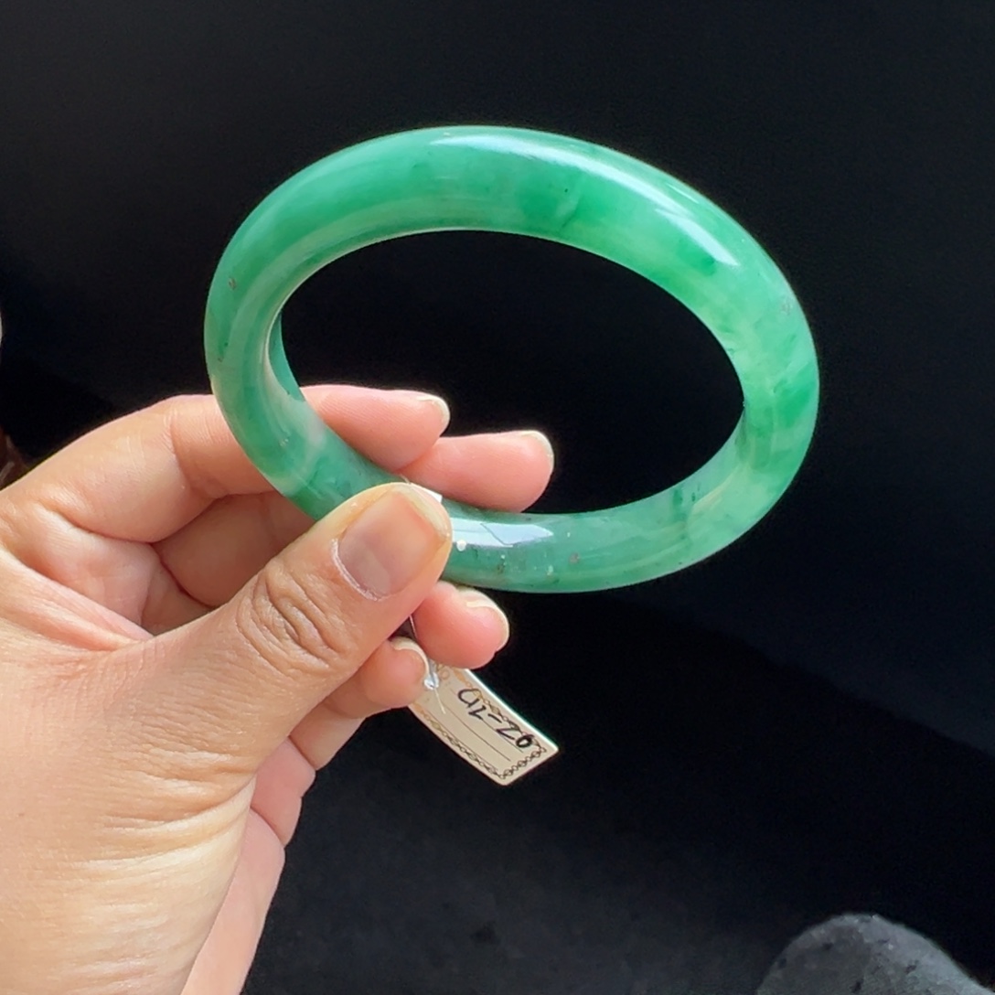 石英质玉未镶嵌手镯非洲翠6162