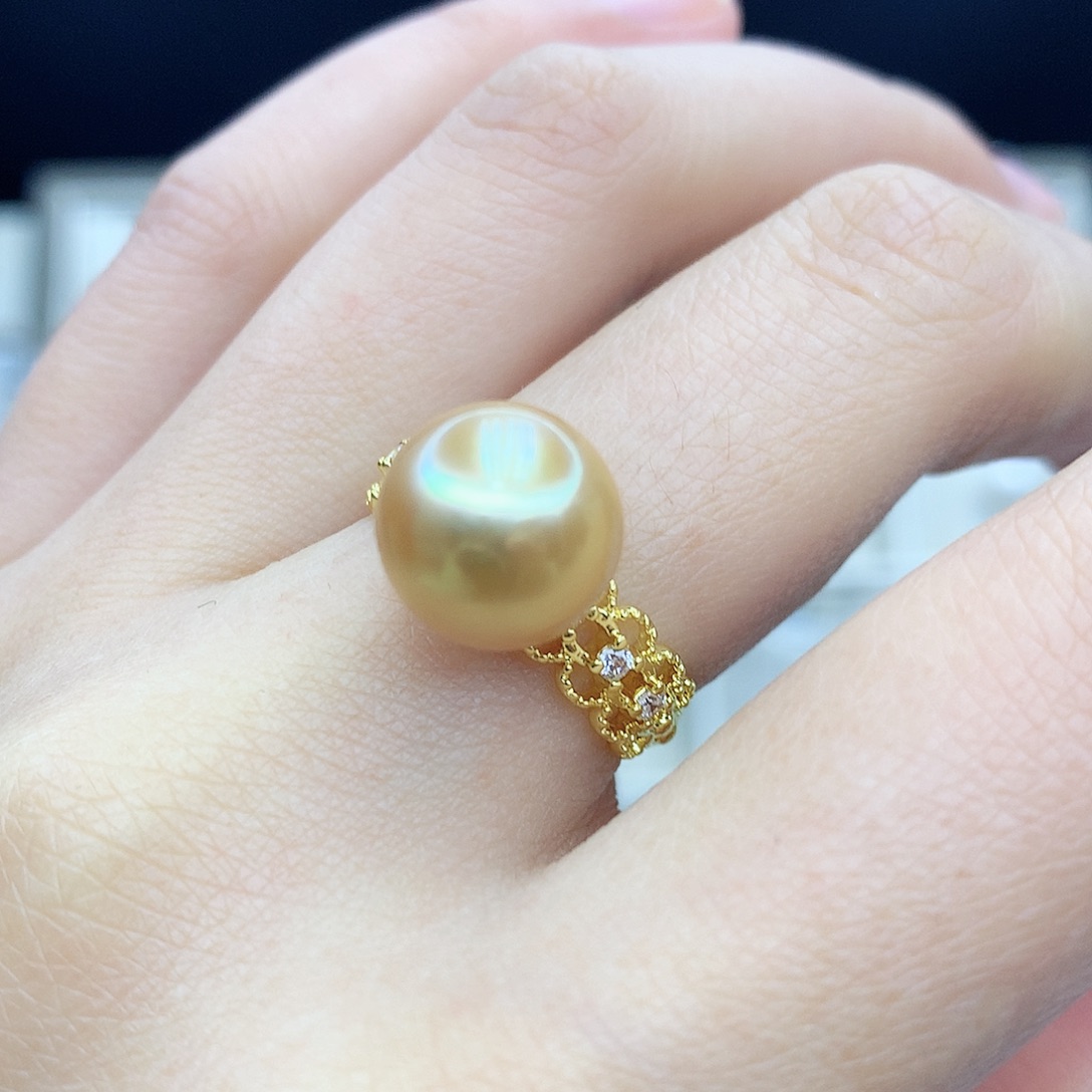 淡水珍珠颈饰合金