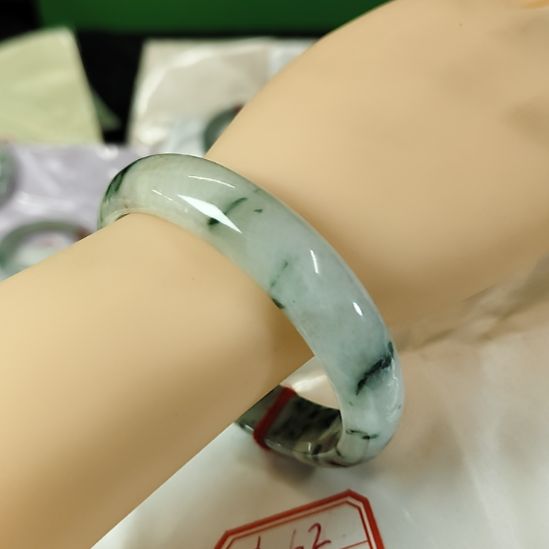 翡翠未镶嵌手镯天然A货手镯