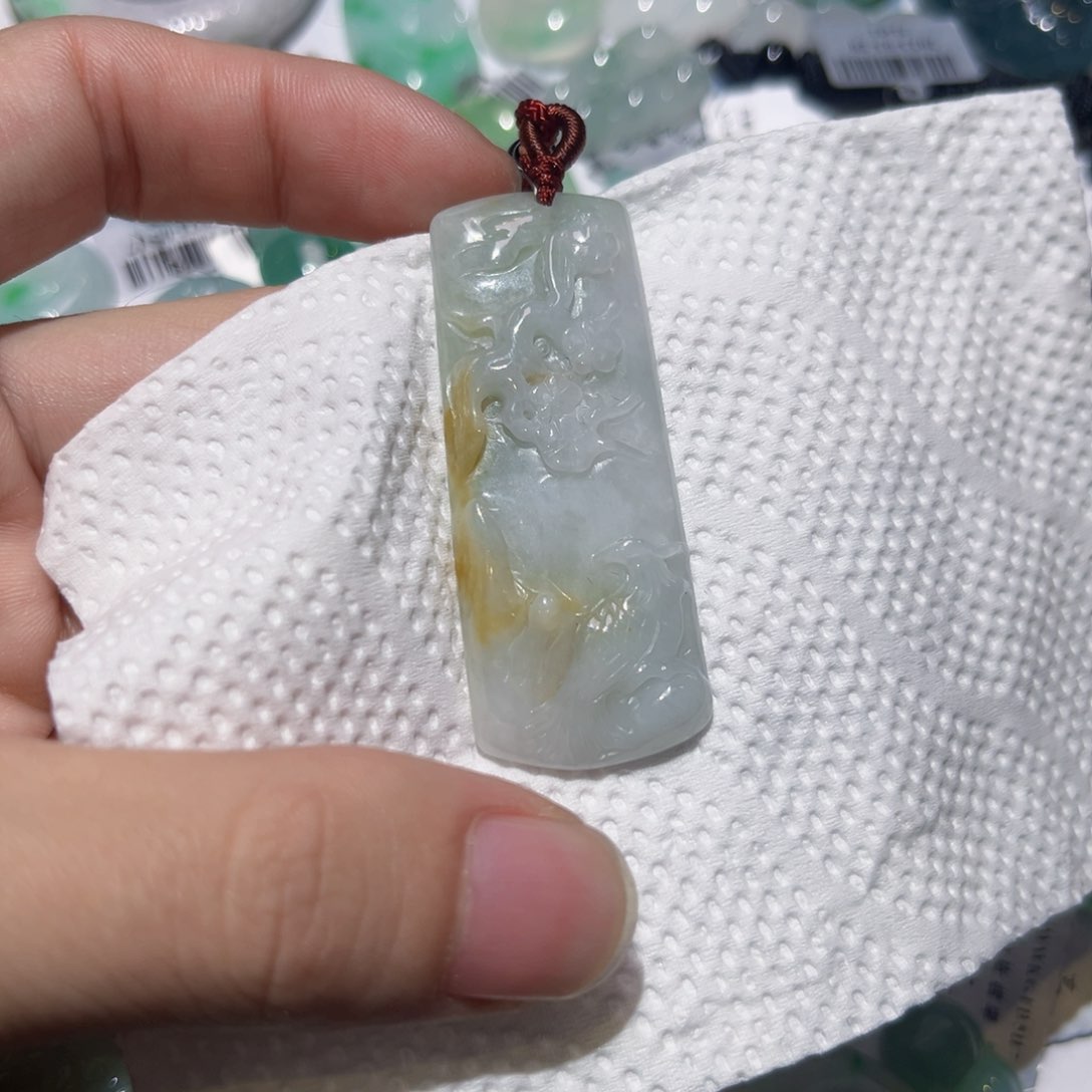 翡翠颈饰未镶嵌天然翡翠A货